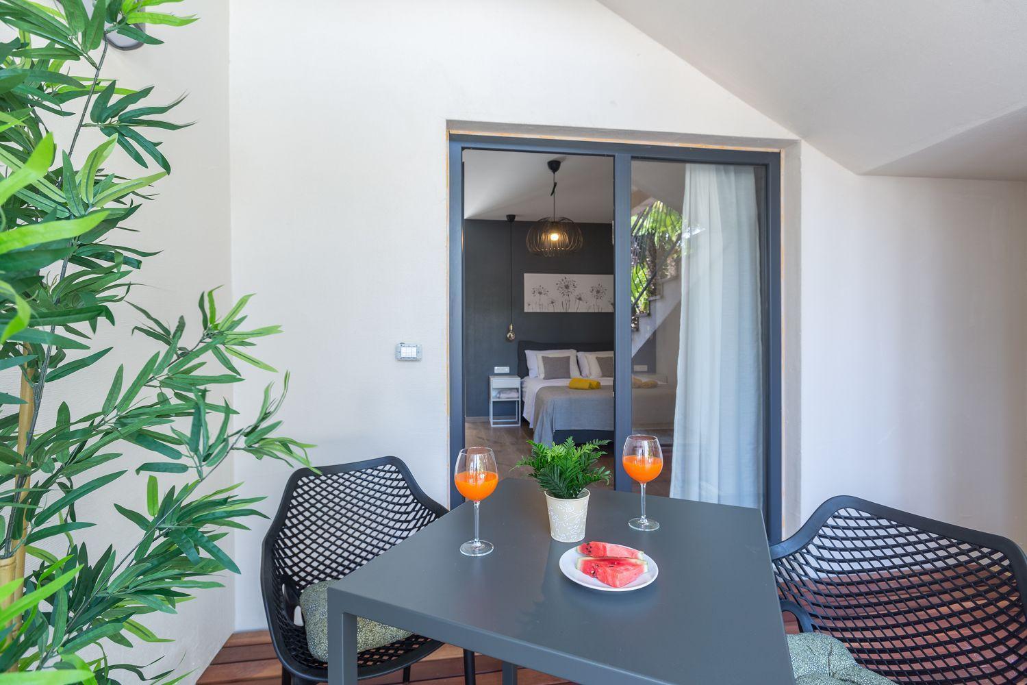 Reizendes Nur 250 Meter Zum Mit Privater Terrasse, Grill, Wifi *